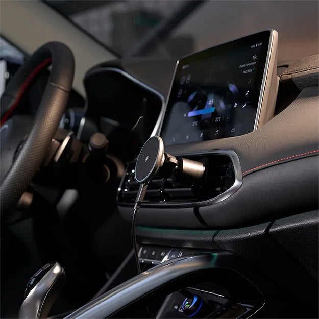 Adam Elements CQ1 Qi2 Magnetic Charging Car Mount - Black