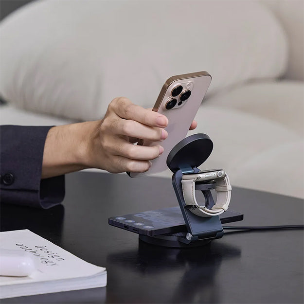 Adam Elements Mag 360 Qi2 3-in-1 Foldable Travel Charging Station - Space Grey