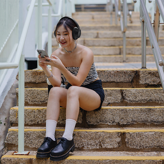 JBL TUNE 730BT Wireless Over-Ear Headphones