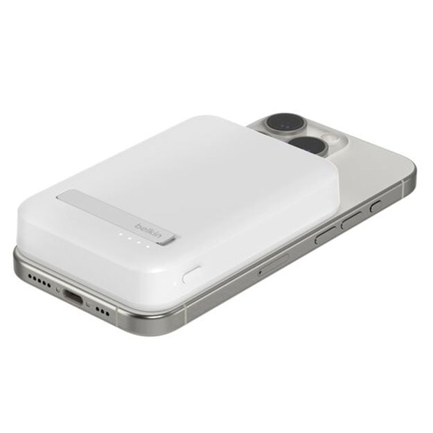 Belkin BoostCharge Pro 8 000mAh Magnetic Power Bank With Qi2 15W - White