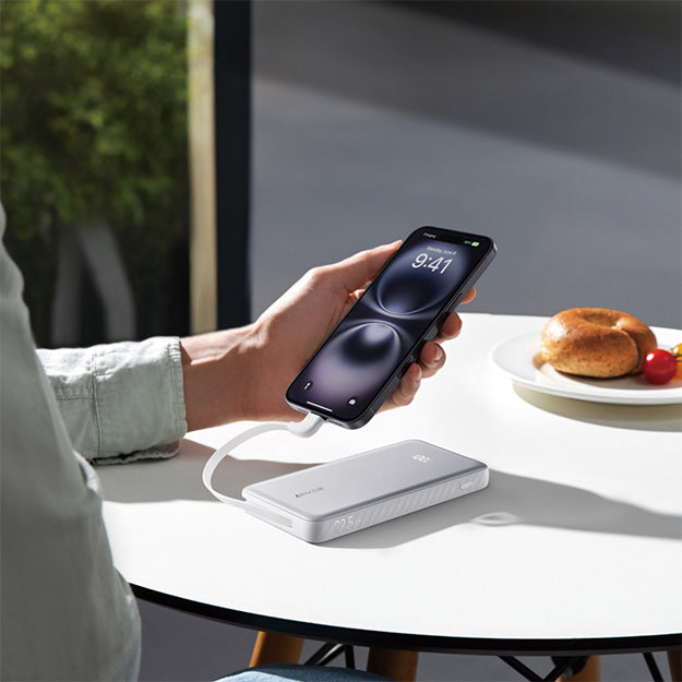Anker Zolo 10 000mAh 22.5W Fast Charging Power Bank With Type C Cable - White