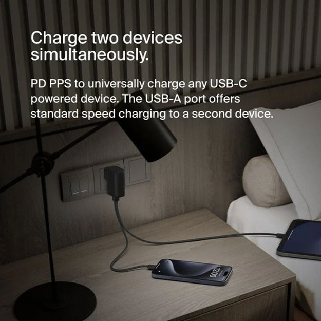 Belkin BoostCharge Hybrid 25W Wall Charger With 5000mAh Power Bank - Black