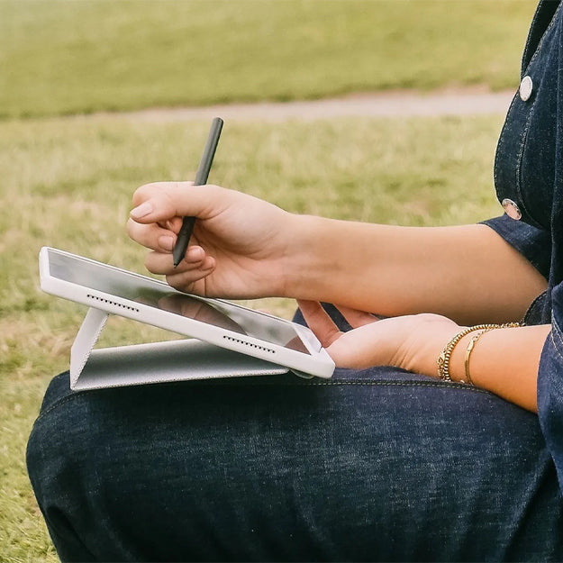 Wacom MovinkPad 11 Case With Stand - Grey