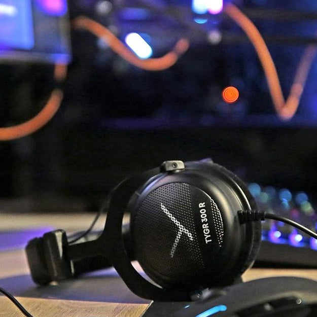 Beyerdynamic TYGR 300R Open-Back Gaming Headphones - Black