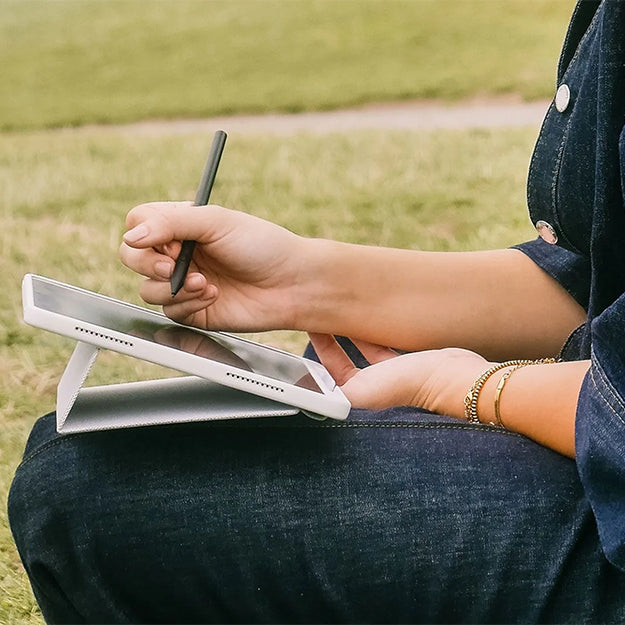 Wacom MovinkPad 11 Case With Stand - Grey