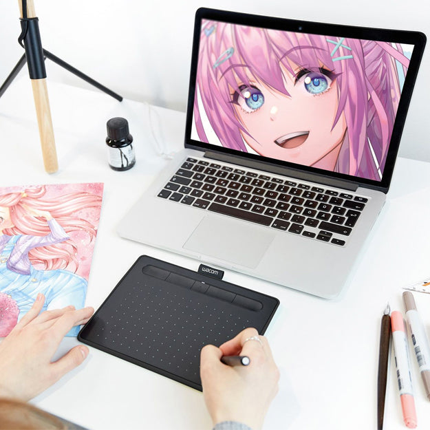 Wacom Intuos S Drawing Tablet Manga Edition - Black